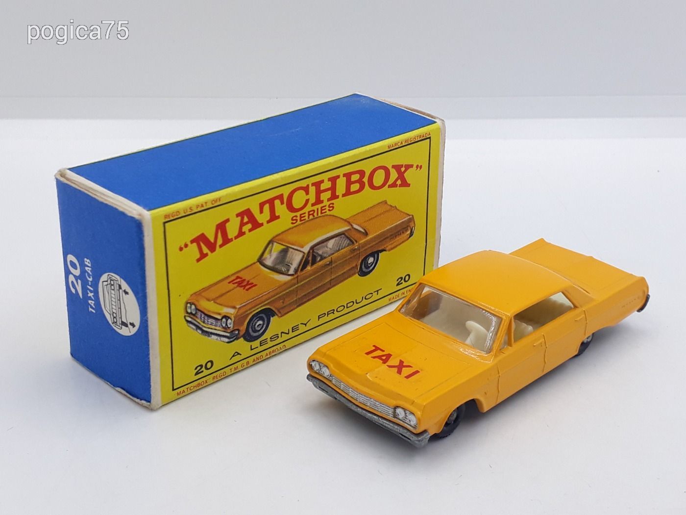 Matchbox Regular Wheels Gombkerekű Chevrolet Impala Taxi Eredeti Doboz Ritkaság