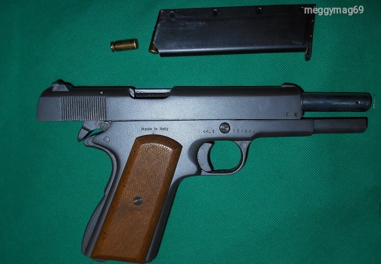 -(-jóárasított!)- UMAREX-Napoleon.:cal: 8mm.-Gáz-riasztó pisztoly.-(-egy igazi IKON!:)