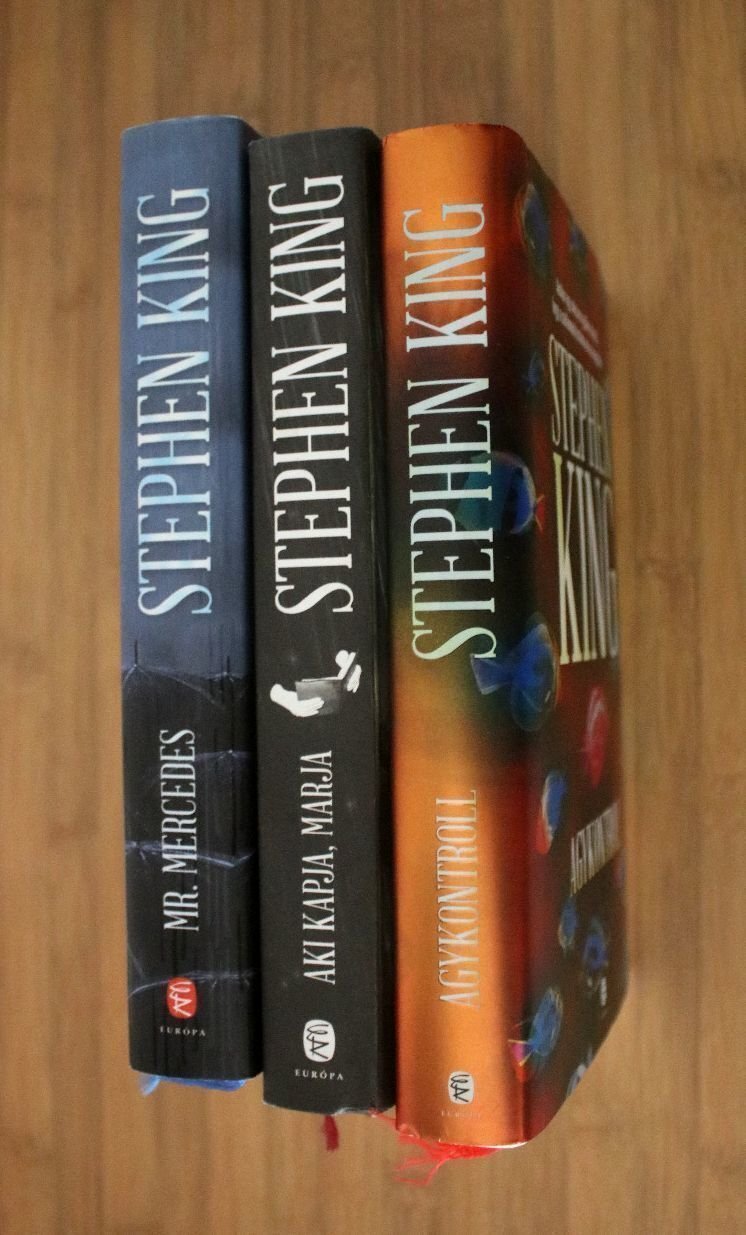 Stephen King - Bill Hodges trilógia ( Mr. Mercedes, Aki kapja, marja ...