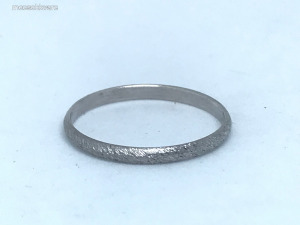 Ezüst gyűrű 0.87 karika