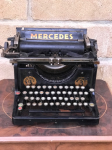 MERCEDES írógép 1920 koruli