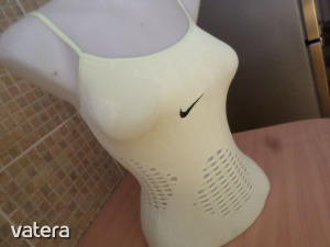Nike, Puma női trikó felső top