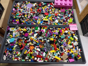 LEGO ömlesztett vegyes csomag figura elemek 3 kg #2995