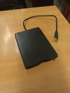 Mitsumi külső floppy meghajtó USB