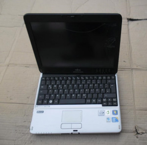Fujitsu Lifebook T730 i5 hibás tablet laptop