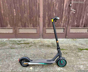 Mi Electric Scooter Essential elektromos roller