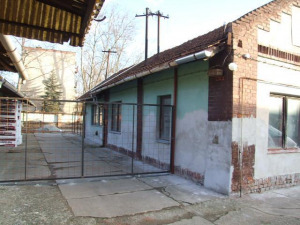 Raktárhelyiség Raktárak Gyula Vasútállomás közelében Béke sugárút