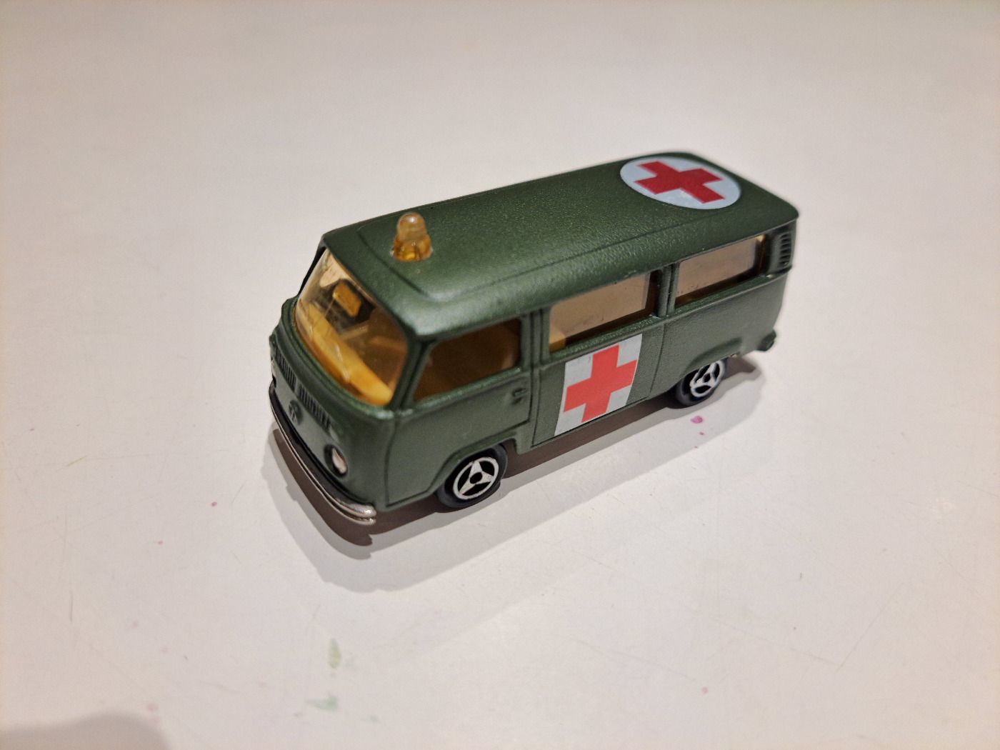 Majorette n°244 - Ambulance Militaire VW Combi Fourgon - Made in France - Collection