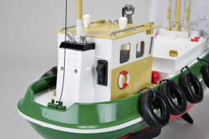Carson Modellsport Cux-15 halászhajó RC motoros csónak RtR 580 mm
