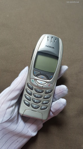 Nokia 6310i - kártyafüggetlen