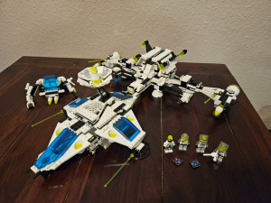 LEGO Space - Exploriens- 6982 - Explorien Starship