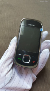 Nokia 7230 - független - fekete