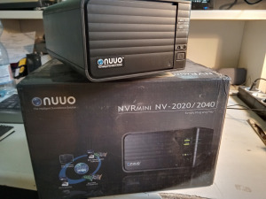 NUUO NVRmini NV-2020 kamera hálózati rögzítő