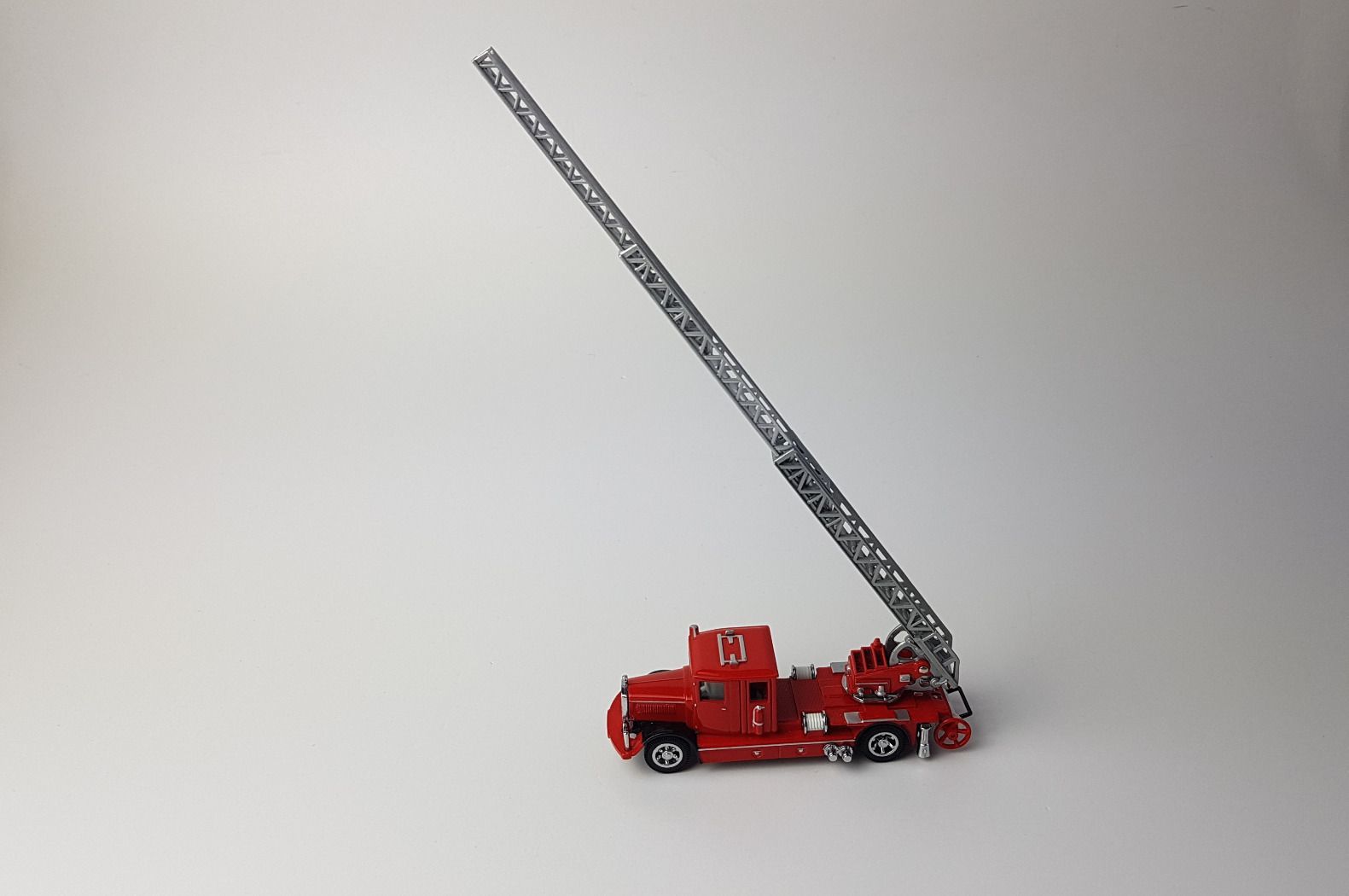 Matchbox Yesteryear YFE05 – Camion De Pompier Mercedes Benz 1932 Échelle 1/43? – Diecast