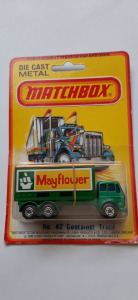 matchbox 42 Mercedes Container Truck