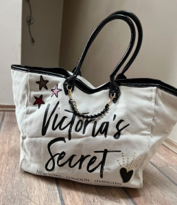 Eredeti Victorias Secret VS nagy palokós gyönyörű táska