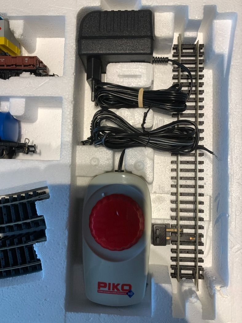Piko H0 Cirkusz csomag BR 55 és BR 89 plusz vagonok