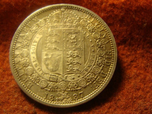 Anglia nagyméretű ezüst 1/2 korona 1887 UNC !! így RR !   14.1 gramm  0,925  32mm